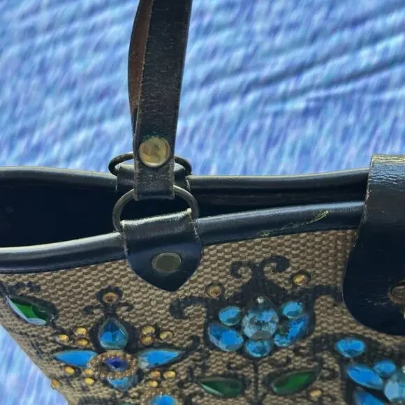 VTG 1964 Enid Collins Purse Pavan Pheasant Peacock Blue Jewels Wooden Bucket